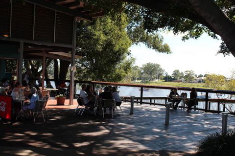 River Cruz Cafe - Internet Find 3