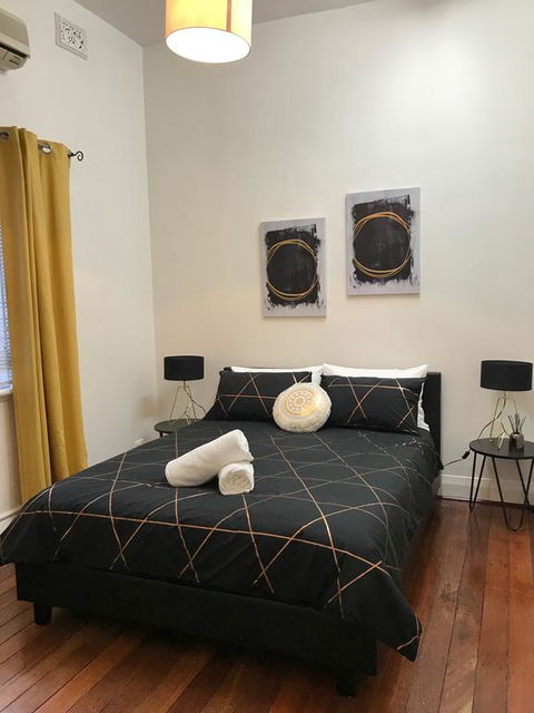 The Churchill - Internet Find 0