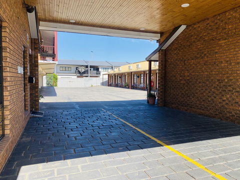 The Cottage Motor Inn Albury - Internet Find 1