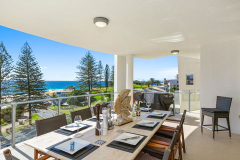 The Garland At Rainbow Bay - Internet Find 1