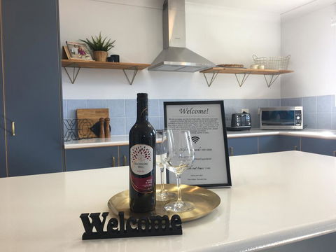 The Gathering Ground - Spacious Entertainer In Toowoomba City - Internet Find 2