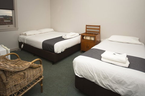 The George Hotel - Internet Find 2