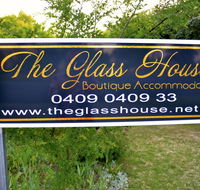 The Glasshouse Boutique Accommodation - Internet Find