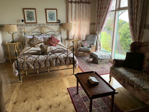 The Goat And Goose Bed & Breakfast - Internet Find 0
