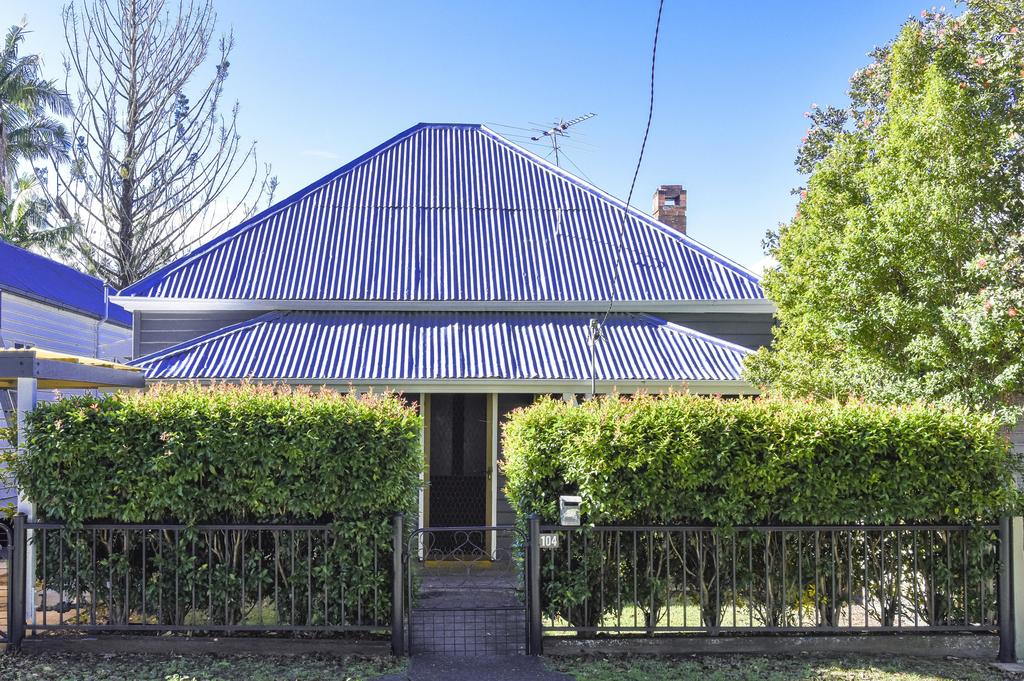 Whiteman Creek NSW Internet Find
