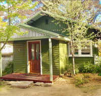 The Gully Cottage of Katoomba - Internet Find