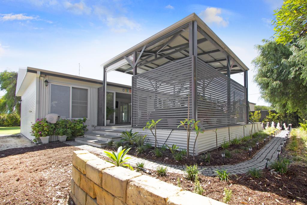 Wedge Island WA Internet Find
