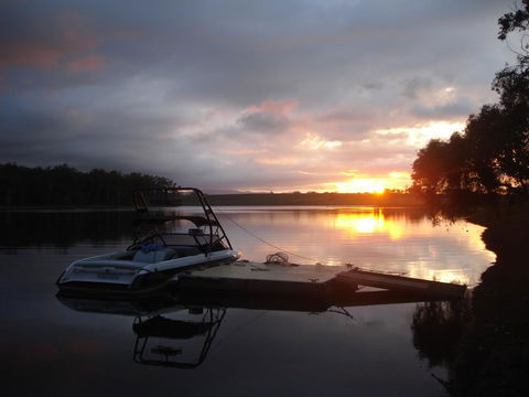The Lake House - Internet Find 0