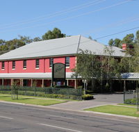 The Lawson Riverside Suites - Internet Find