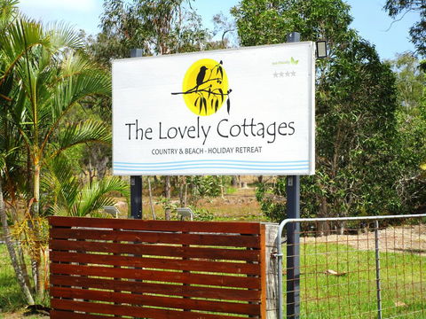 The Lovely Cottages Retreat - Guests Only - Internet Find 3