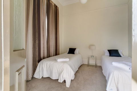 The Manager's Residence - Internet Find 2