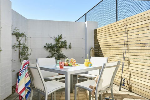 The Moorings At Metung - Internet Find 3