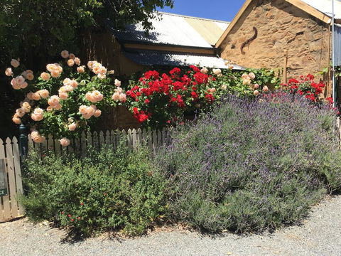 The Olde Devonshire House - Internet Find 2