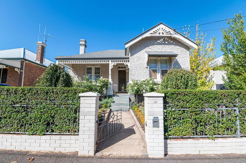 The Pearl On Prince  Stylish Cottage, CBD, Wifi - Internet Find 0