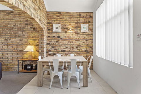 The Pines 5 - Internet Find 3