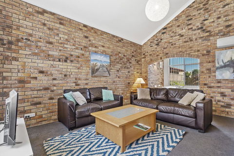 The Pines 5 - Internet Find 2