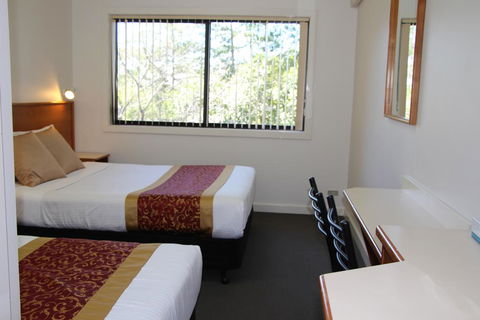 The Pioneer Way Motel - Internet Find 2
