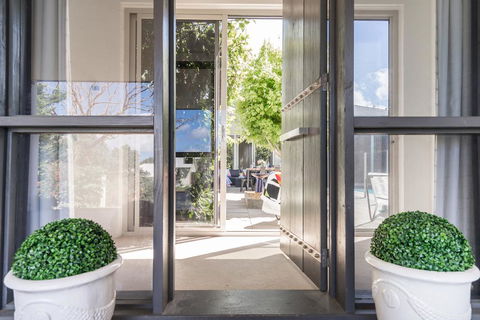 The Portsea Hideaway - Internet Find 3