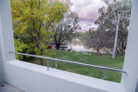 The Riverview BnB - Internet Find 2