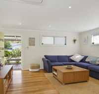 The Shabby Shell - fresh and inviting - Internet Find