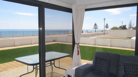 The Somerton Beach Retreat - Internet Find 0