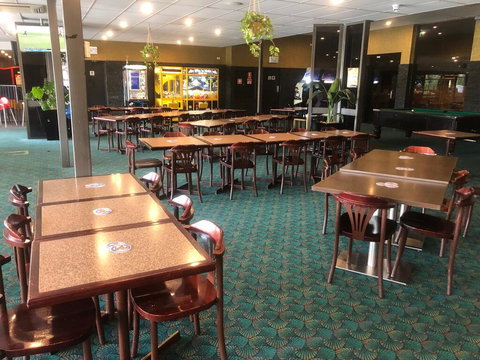 The Sportsman's Hotel - Internet Find 3