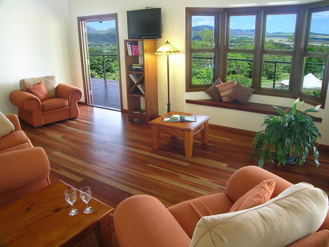 The Summit Bed & Breakfast - Internet Find 0