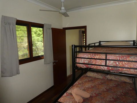 The Summit Bed & Breakfast - Internet Find 1