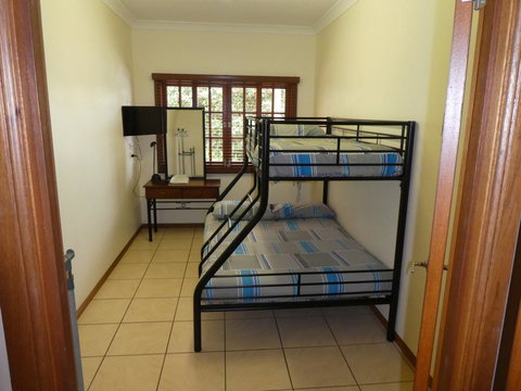 The Summit Rainforest Retreat - Internet Find 2