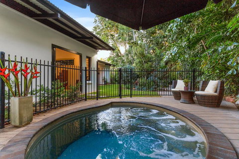 The Tropical Sanctuary - Internet Find 0