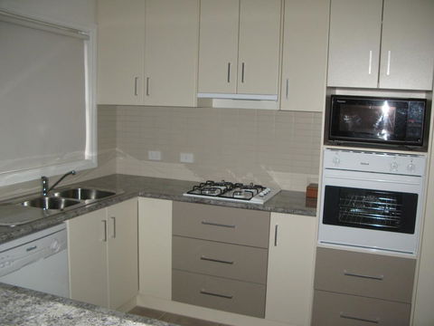 The Villa Kyabram - Internet Find 2