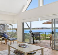 Tilbury Breeze - ocean views comfort and style - Internet Find