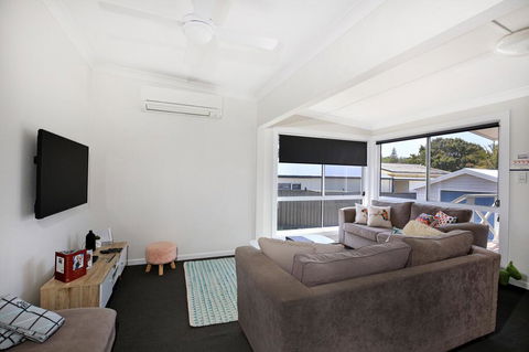 Tilly's Retreat - Pet Friendly - 3 Min Walk To Beach - Internet Find 1