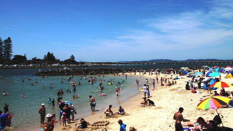 Tokelau 2 - Tuncurry Townhouse - Internet Find 2