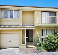 Toowoon Bay Townhouse Unit 6 - Internet Find