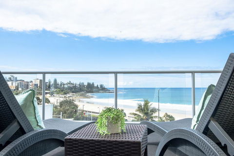 Top Floor Kings Beach Views With Private Rooftop Terrace With Spa Bath - Internet Find 0