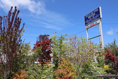 Top Of The Town Motel - Internet Find 1