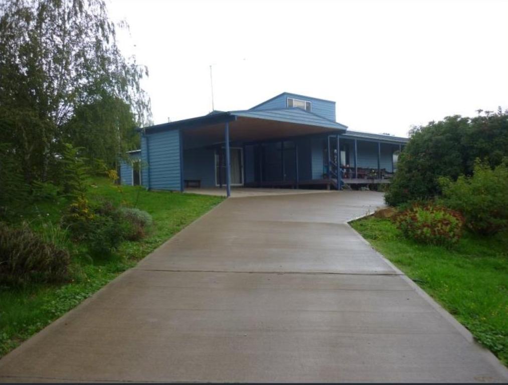 Bolaro NSW Internet Find