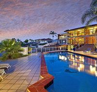 Toukley Waterfront House - Internet Find