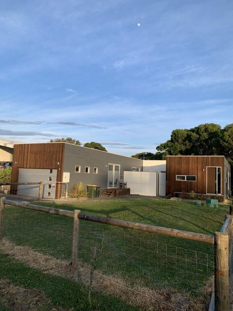 Tranquil Getaway Wifi Netflix Pet Friendly - Internet Find 0