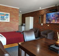 Travellers Inn Kaniva - Internet Find