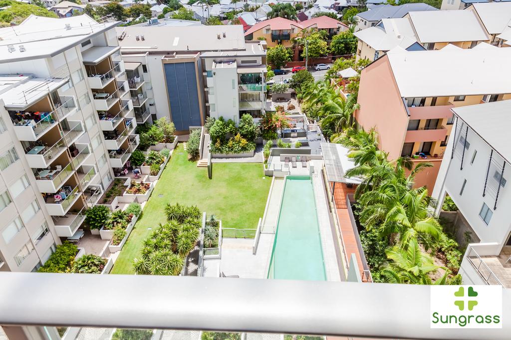 Brisbane Cbd And Inner Suburbs QLD Internet Find