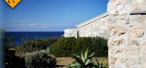 Tu Emuz Stone Beachfront Villa, Emu Bay, Kangaroo Is - Internet Find 3