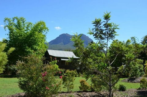 Tuckeroo Cottages & Gardens - Internet Find 3