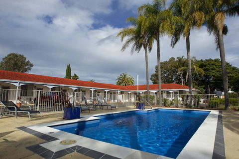 Tuncurry Beach Motel - Internet Find 0
