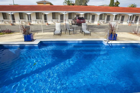 Tuncurry Beach Motel - Internet Find 2
