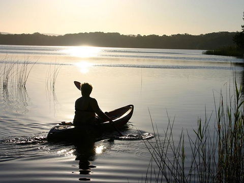 Tuppy's On The Lake - Internet Find 1