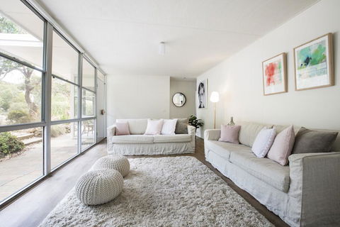 Twiggy @ Anglesea - Internet Find 2