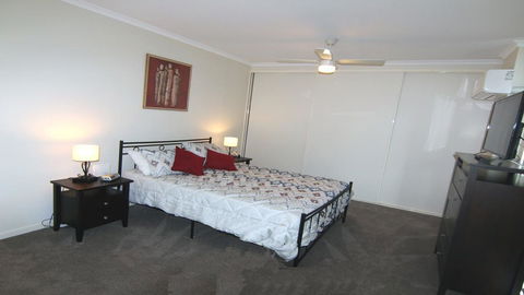 Twin Pines 301 - CBD Location - Internet Find 3