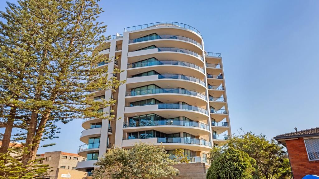 Sandbar NSW Internet Find
